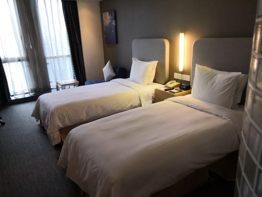 Holiday Inn Express Shanghai Jinsha By Ihg Exterior foto