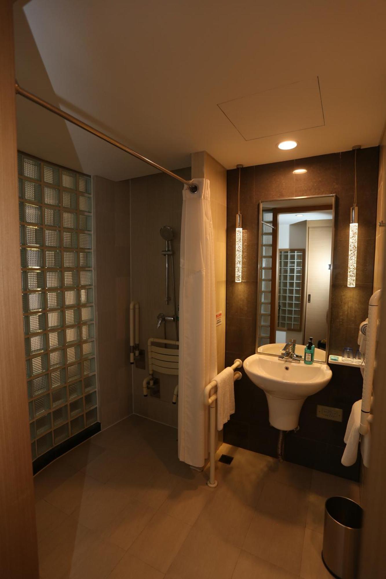 Holiday Inn Express Shanghai Jinsha By Ihg Exterior foto